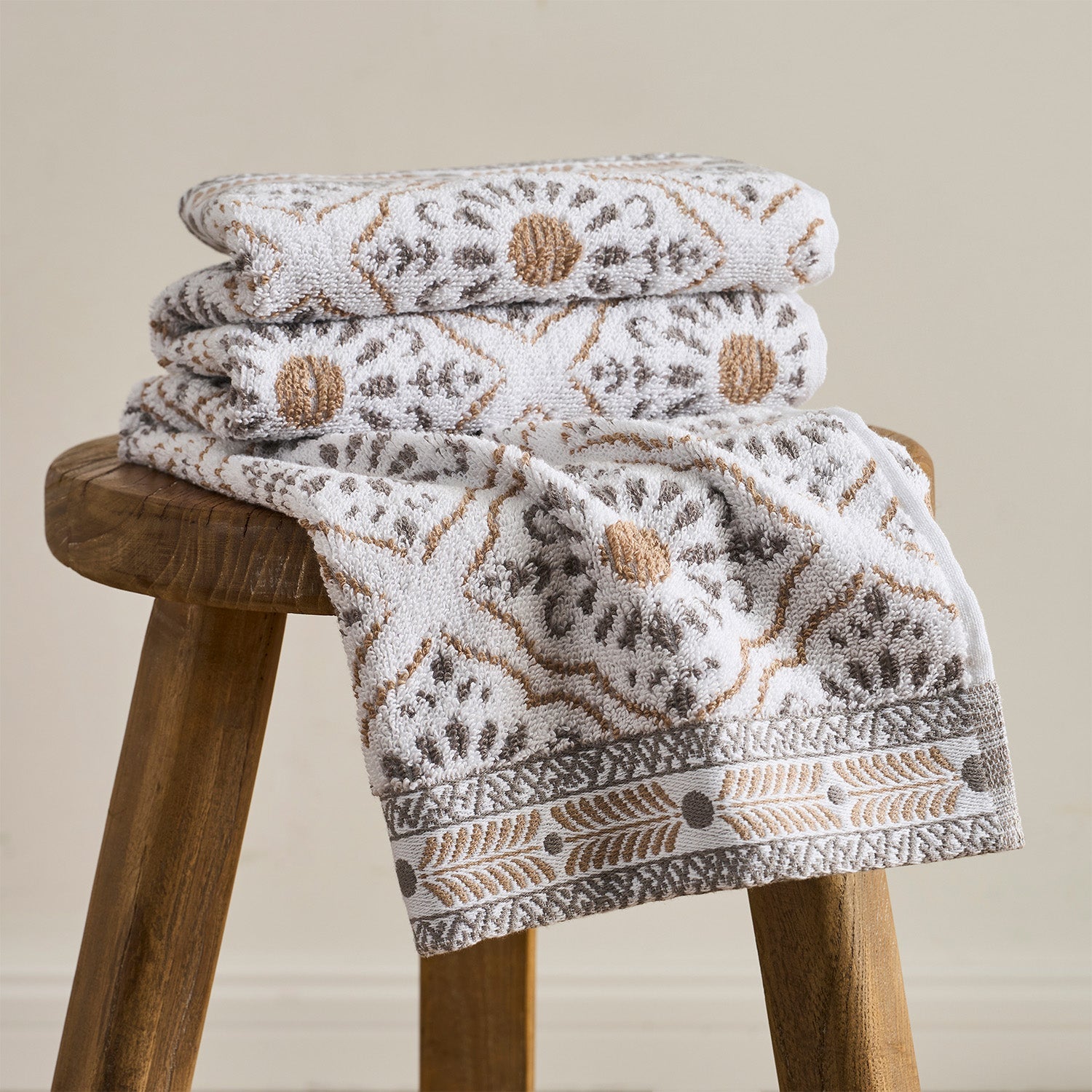 Rangila Linen Bath Towel