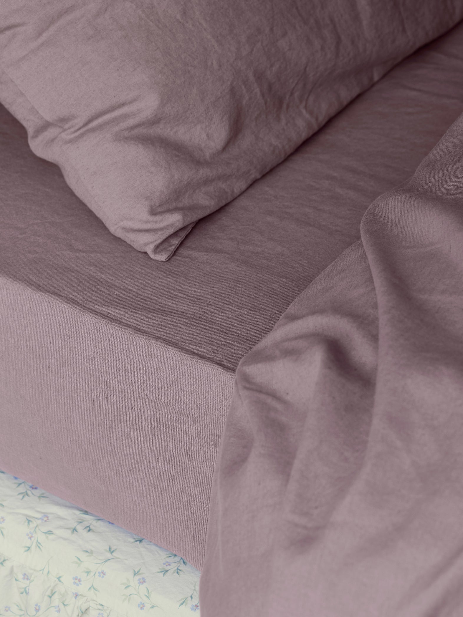 Elderberry 100% Linen Fitted Sheet