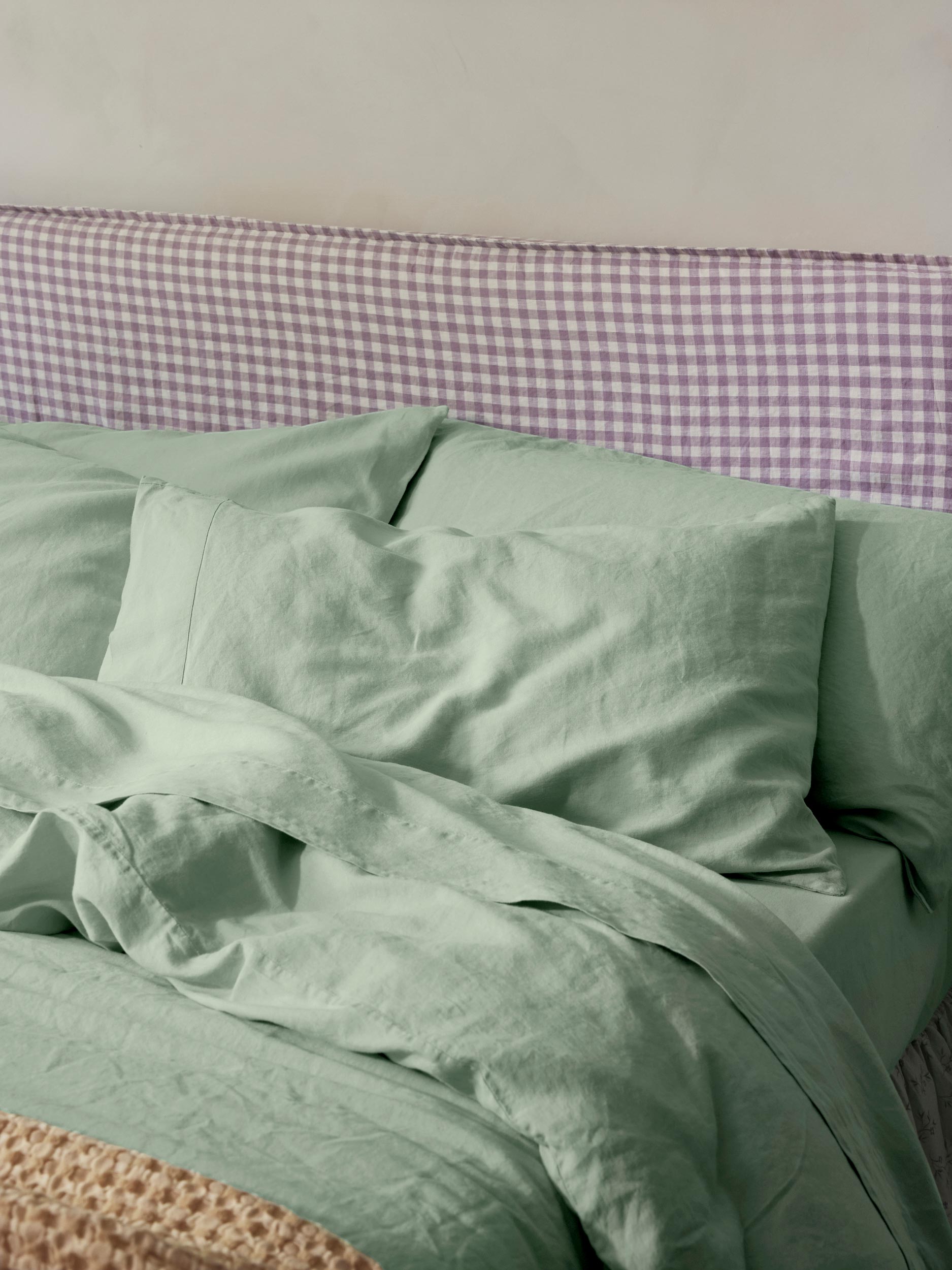 Sage Green 100% Linen Pillowcases (Pair)