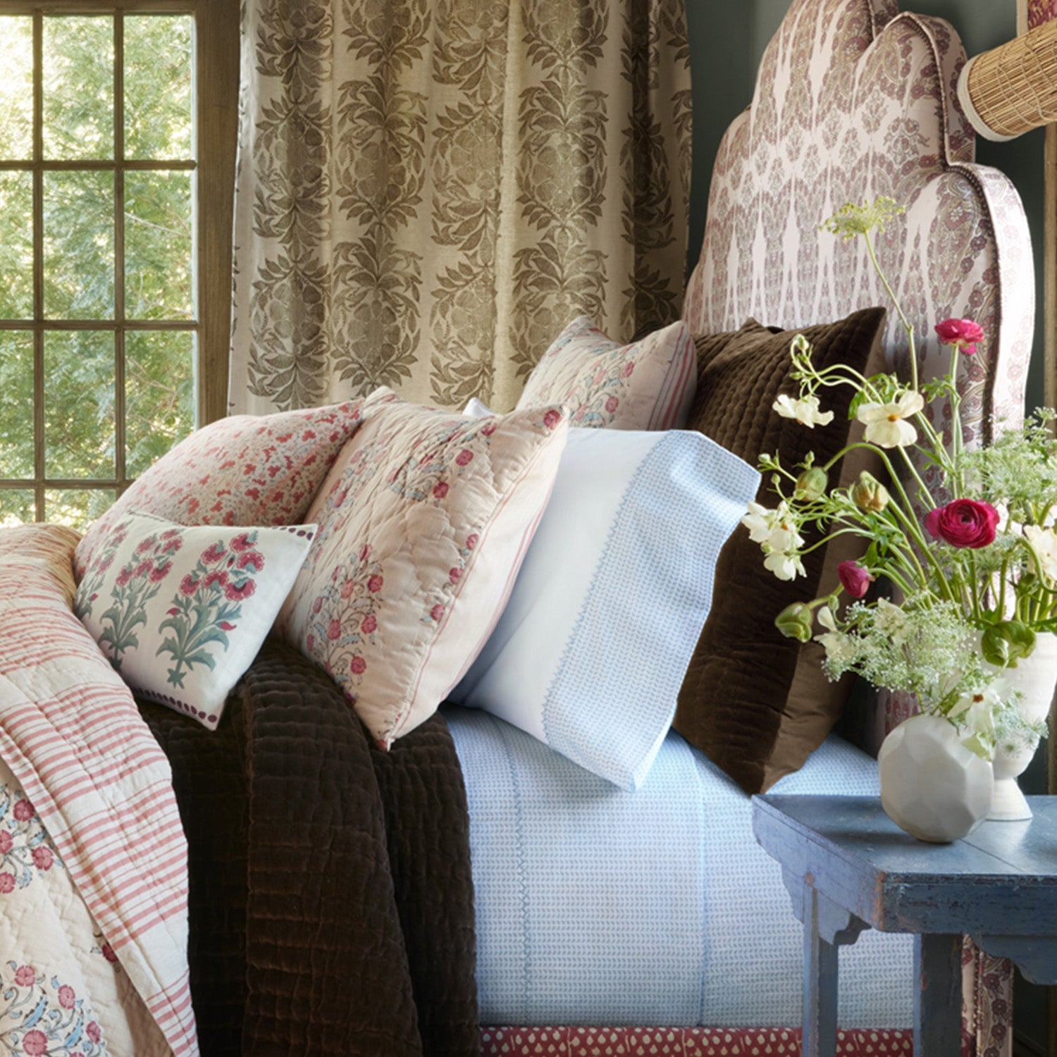 Cinde Cuff Light Indigo Organic Sheet Cases (Set of 2)