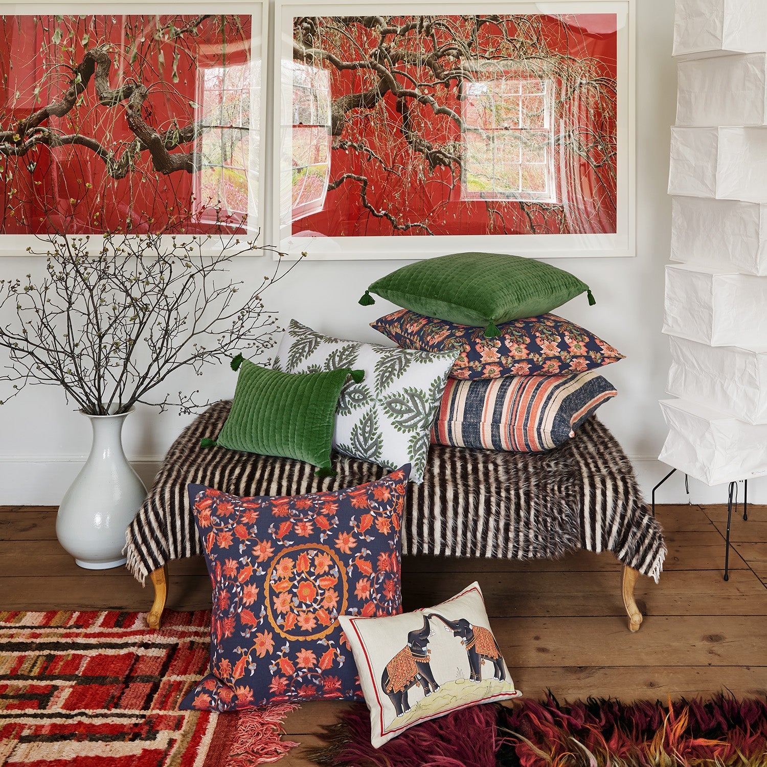 Velvet Moss Kidney Pillow