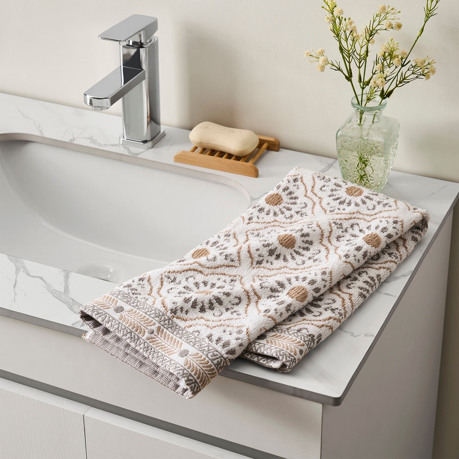 Rangila Linen Bath Towel
