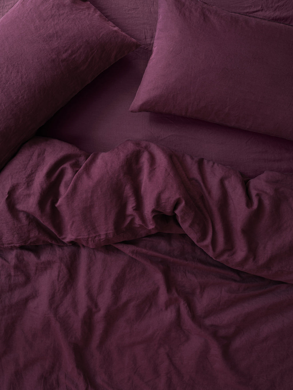 Berry 100% Linen Duvet Cover