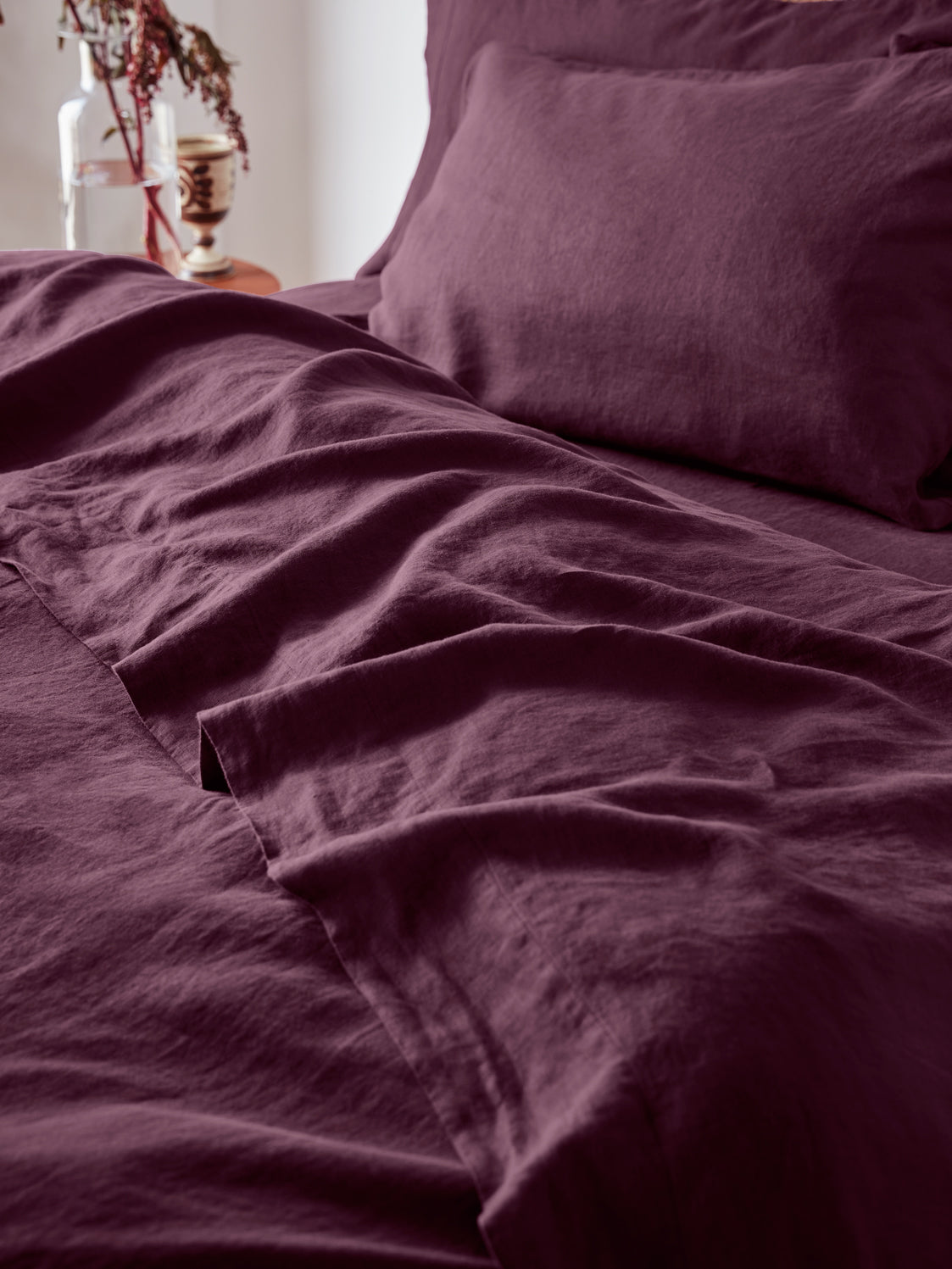 Berry 100% Linen Flat Sheet