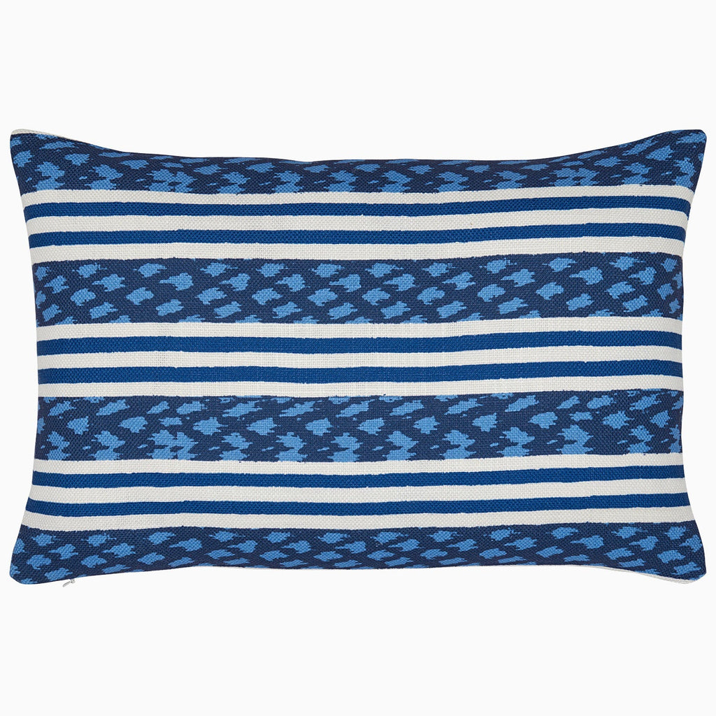 Banita Outdoor Kidney Pillow